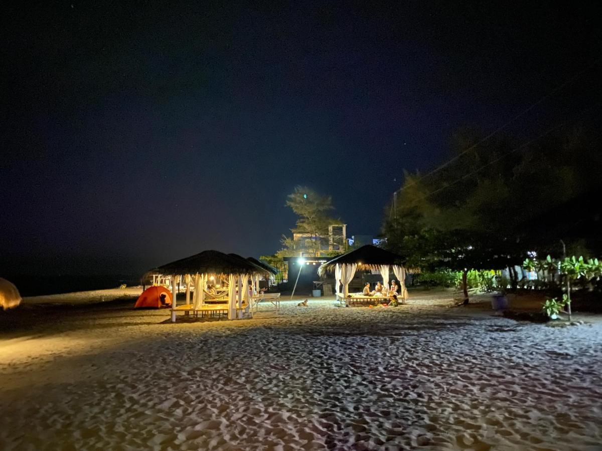 Club Monet Beachfront Resort By Cocotel Cabangan Eksteriør bilde