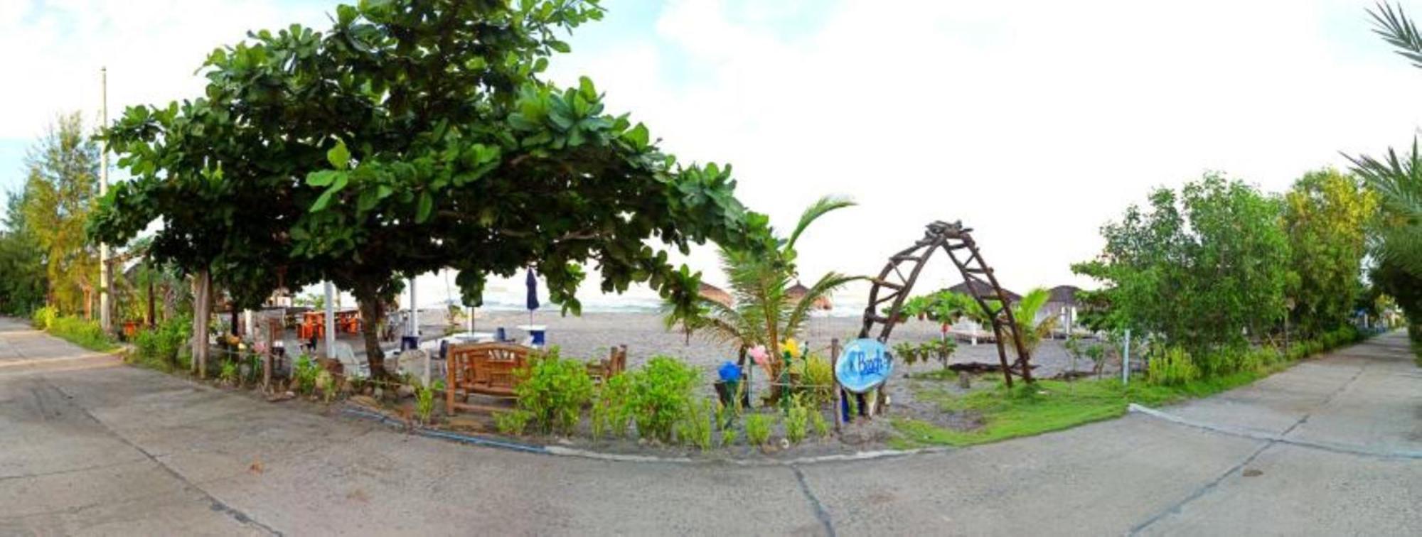 Club Monet Beachfront Resort By Cocotel Cabangan Eksteriør bilde