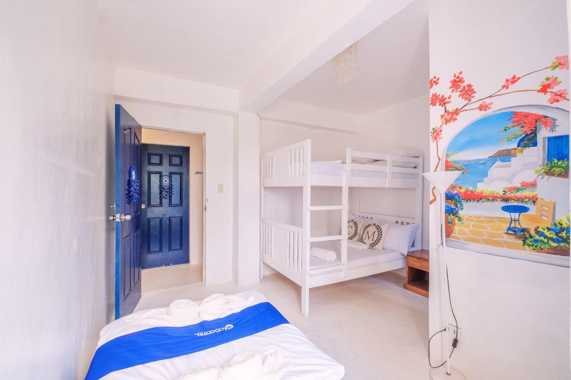 Club Monet Beachfront Resort By Cocotel Cabangan Rom bilde