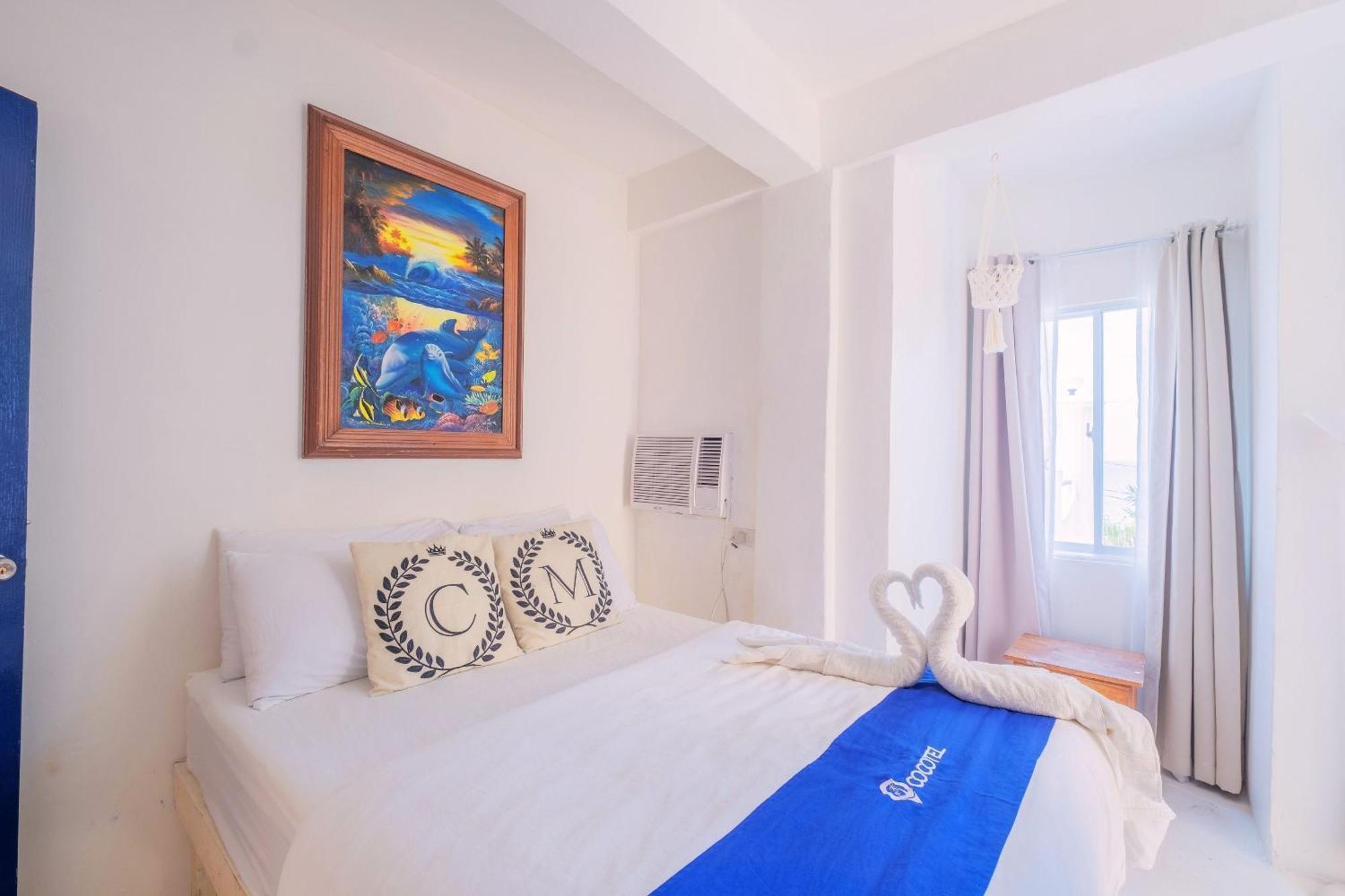 Club Monet Beachfront Resort By Cocotel Cabangan Rom bilde